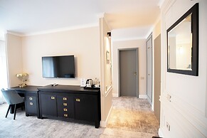 Hotel Meridian