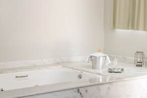 Jabuticaba Hotel Business