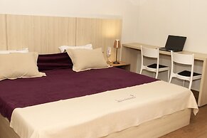 Jabuticaba Hotel Business