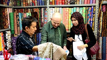 Holiday Inn Express Jakarta Wahid Hasyim by IHG