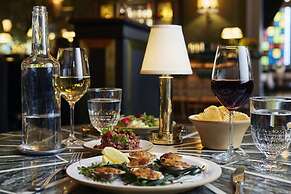 The Beekman, A Thompson Hotel, by Hyatt