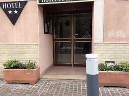 Hotel De La Place