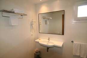 Cabot Tres Torres Apartamentos