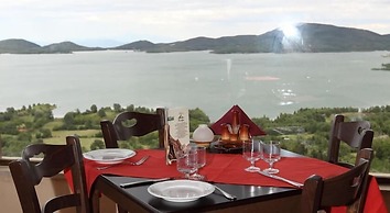 Nevros Hotel Resort & Spa