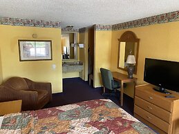 Budget Inn & Suites