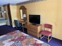 Budget Inn & Suites