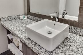 Home Inn & Suites Saskatoon South