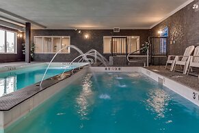Home Inn & Suites Saskatoon South
