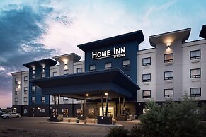 Home Inn & Suites Saskatoon South