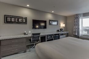 Home Inn & Suites Saskatoon South