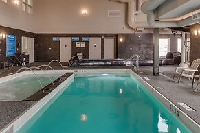 Home Inn & Suites Saskatoon South