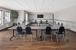 Home Inn & Suites Saskatoon South