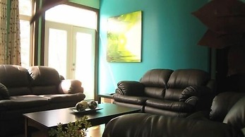 Rustic Urban Retreat