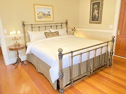 Princess and the Pea Hotel