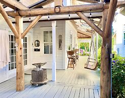 Princess and the Pea Hotel