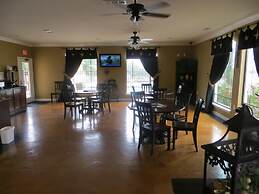 Black Gold Inn