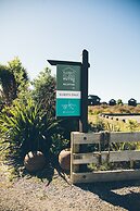 Appleby House & Rabbit Island Huts
