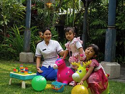 Dwaraka The Royal Villas