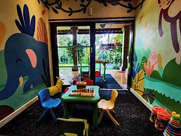 Dwaraka The Royal Villas