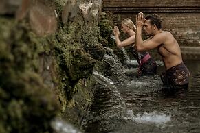 Dwaraka The Royal Villas