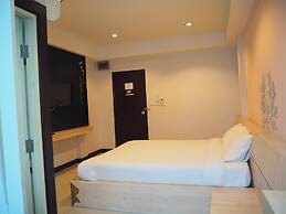 Hotel Le Lerts Living