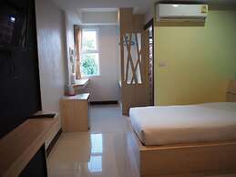 Hotel Le Lerts Living