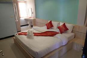 Hotel Le Lerts Living