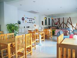 Hotel Le Lerts Living