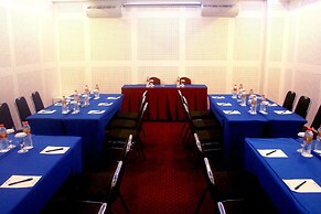 Prima Sr Hotel & Convention