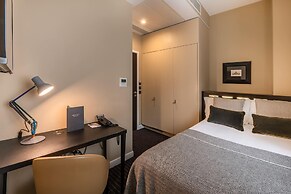 The Resident Victoria