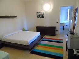 Hotel Rainbow