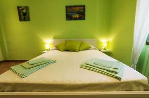 Hotel Rainbow