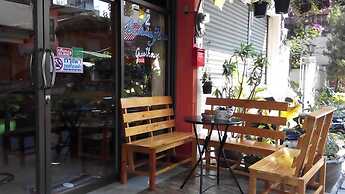 The Living Place 2 - Hostel