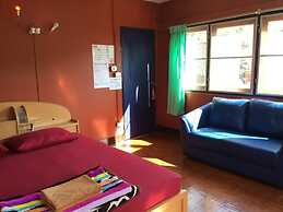 The Living Place 2 - Hostel
