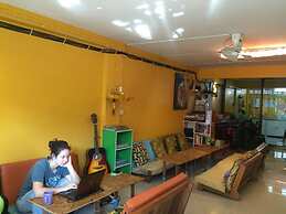 The Living Place 2 - Hostel