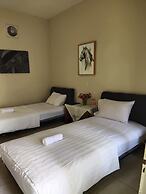 Mettaloka Guest House and Art Space