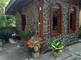 Mettaloka Guest House and Art Space