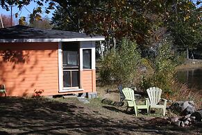 The Cottages at Harvey Lake