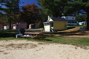 The Cottages at Harvey Lake