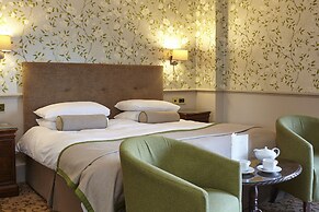 The Royal Hotel