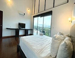 Luxury Sky Penthouses 3-6BR Condo-Hotel at Oceano Jaco