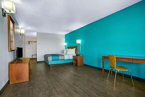 Motel 6 Baker City, OR