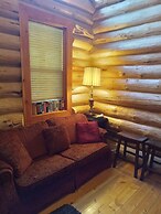 Hearthstone Elegant Lodge by the River