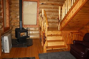 Hearthstone Elegant Lodge by the River