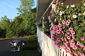 Chatham Travel Lodge