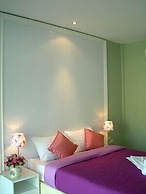 Baan Rim Klong Resort