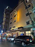 Best Central Point Hotel