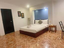 Best Central Point Hotel