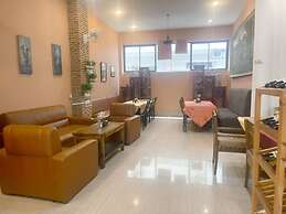 Best Central Point Hotel