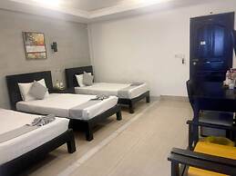 Best Central Point Hotel